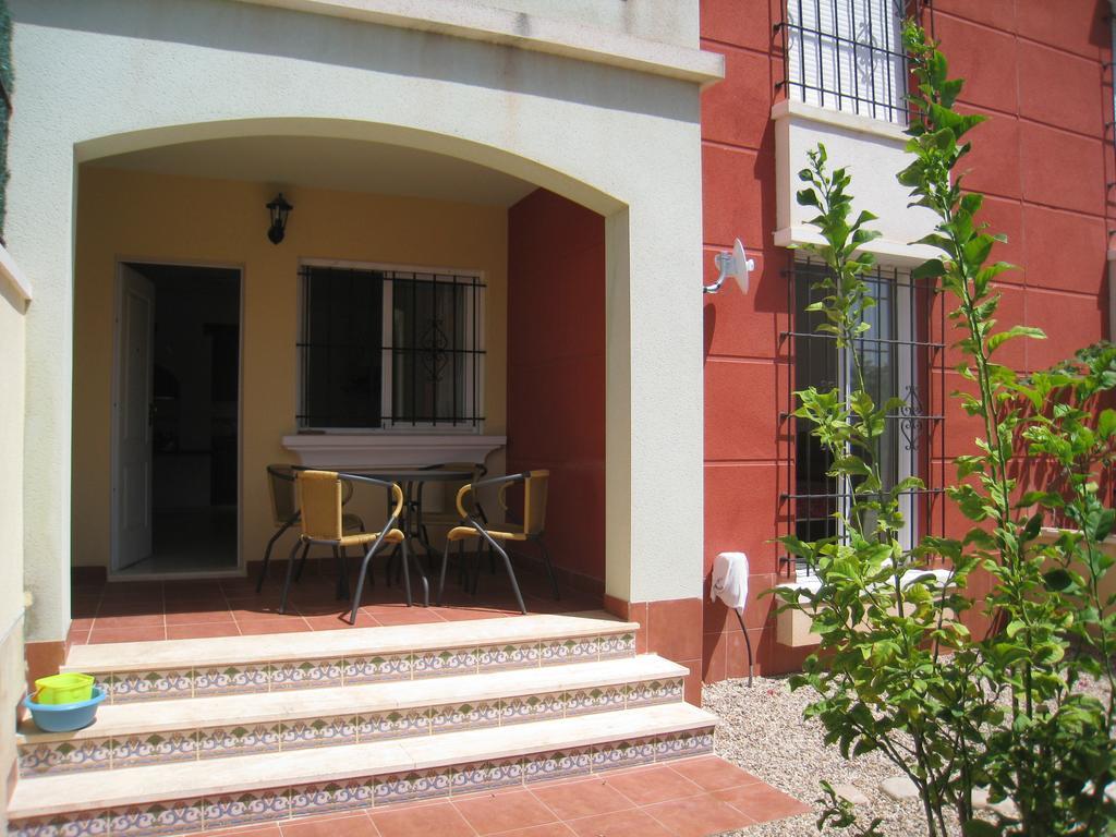 Bungalow Altos De La Bahia Torrevieja Zimmer foto