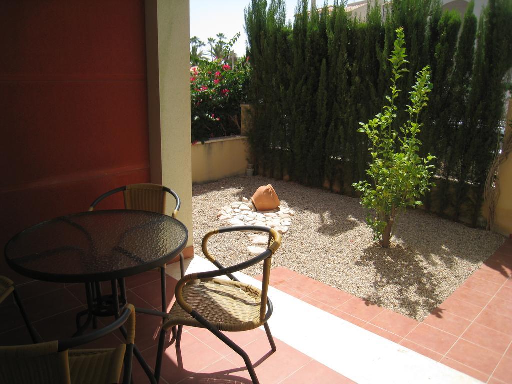 Bungalow Altos De La Bahia Torrevieja Zimmer foto