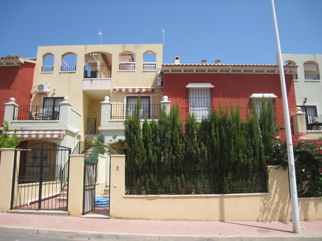 Bungalow Altos De La Bahia Torrevieja Zimmer foto