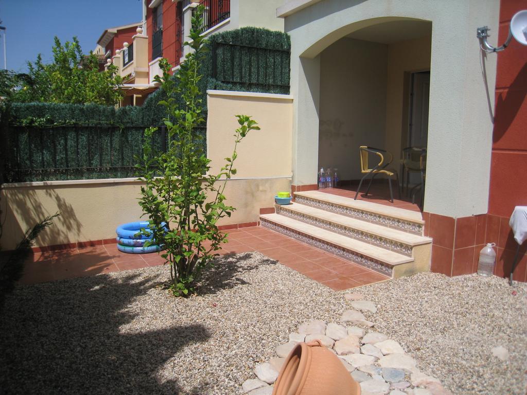 Bungalow Altos De La Bahia Torrevieja Zimmer foto